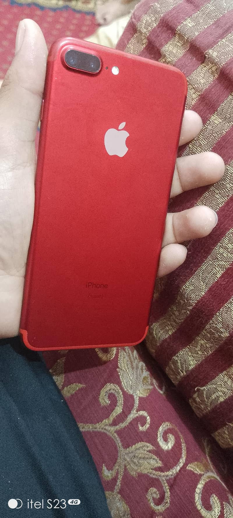 Apple iPhone 7 Plus 1