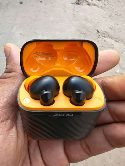 earbuds zbuds