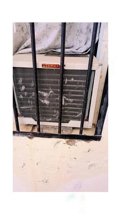 Window Ac philco company 0.75 ton