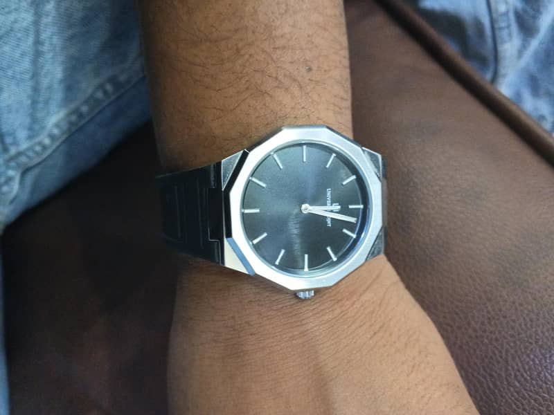 Watch 2