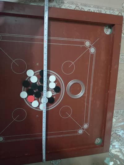 carrom board game