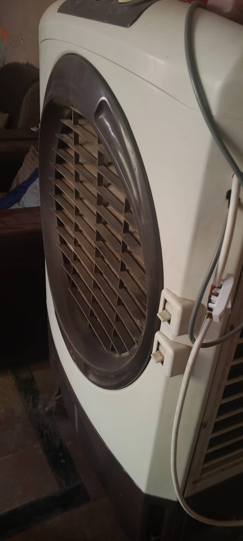 DC 12 Volt 3