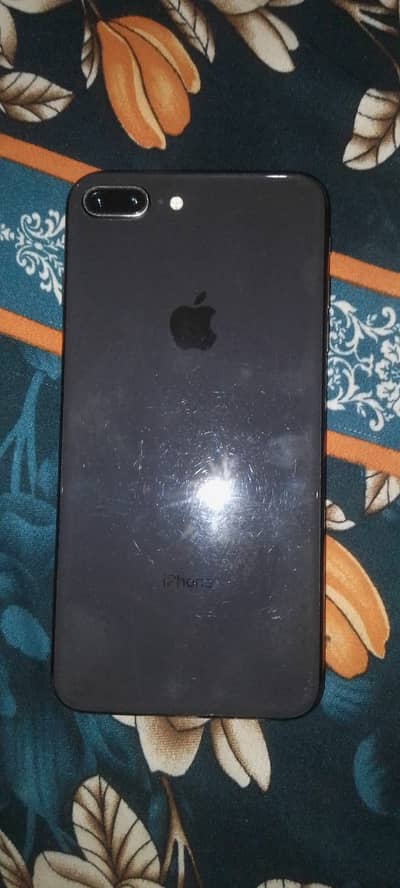 Apple iPhone 8 Plus