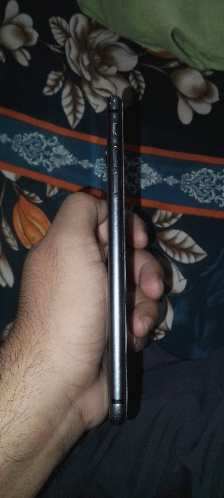 Apple iPhone 8 Plus 2