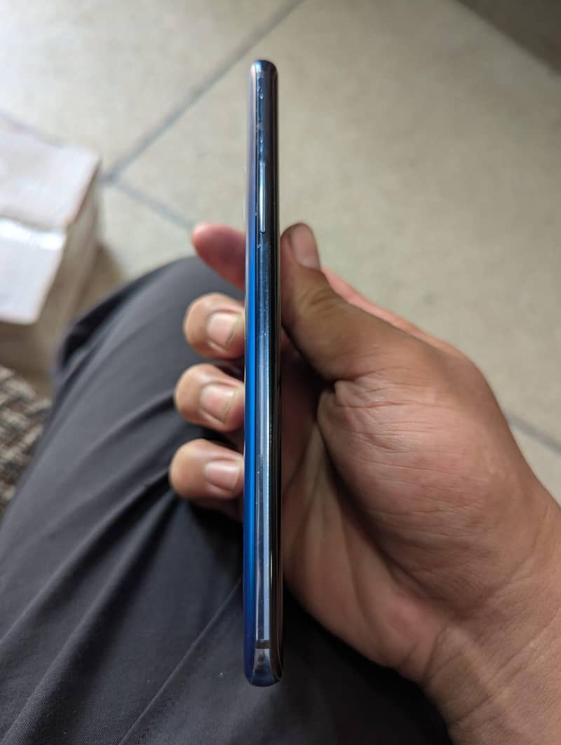 One Plus 7 Pro 4