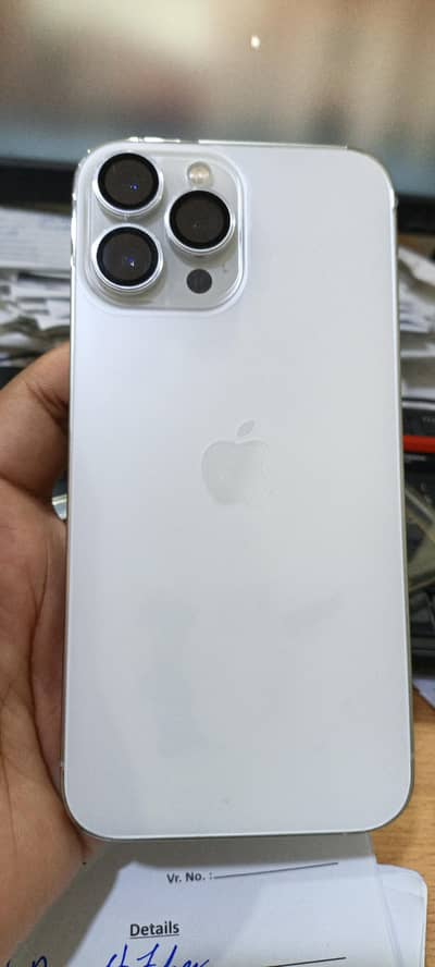 Apple iPhone 13 Pro Max white