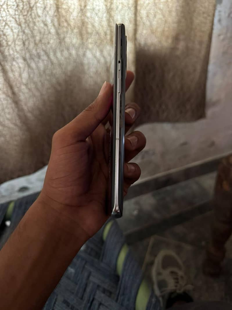 One Plus 9 pro 3