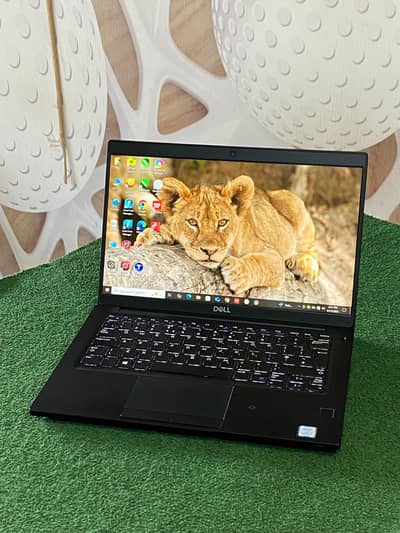 Dell latitude 7290 core i7 8th gen 8gb ram 256gb ssd laptop