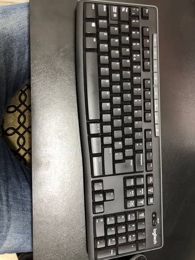 Wireless Keyboard and Mouse Combo