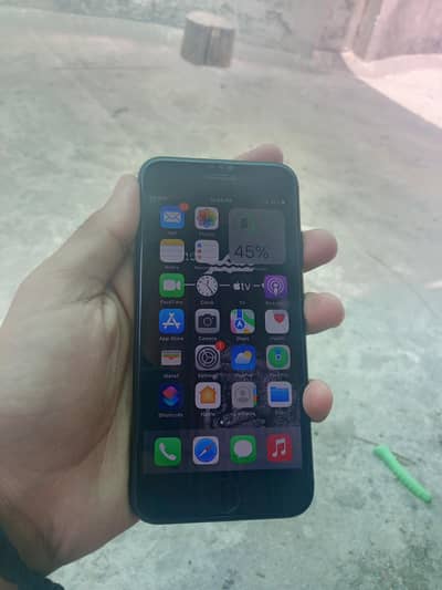 Apple iPhone 7. . . . ( CHANGE SET )