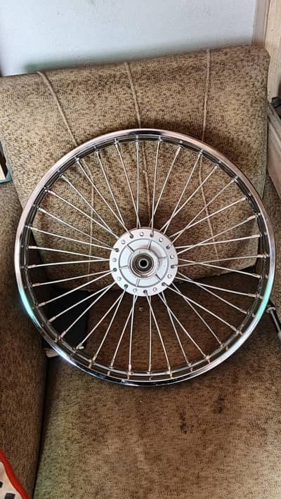 Honda 125 Choti Hub complete rim