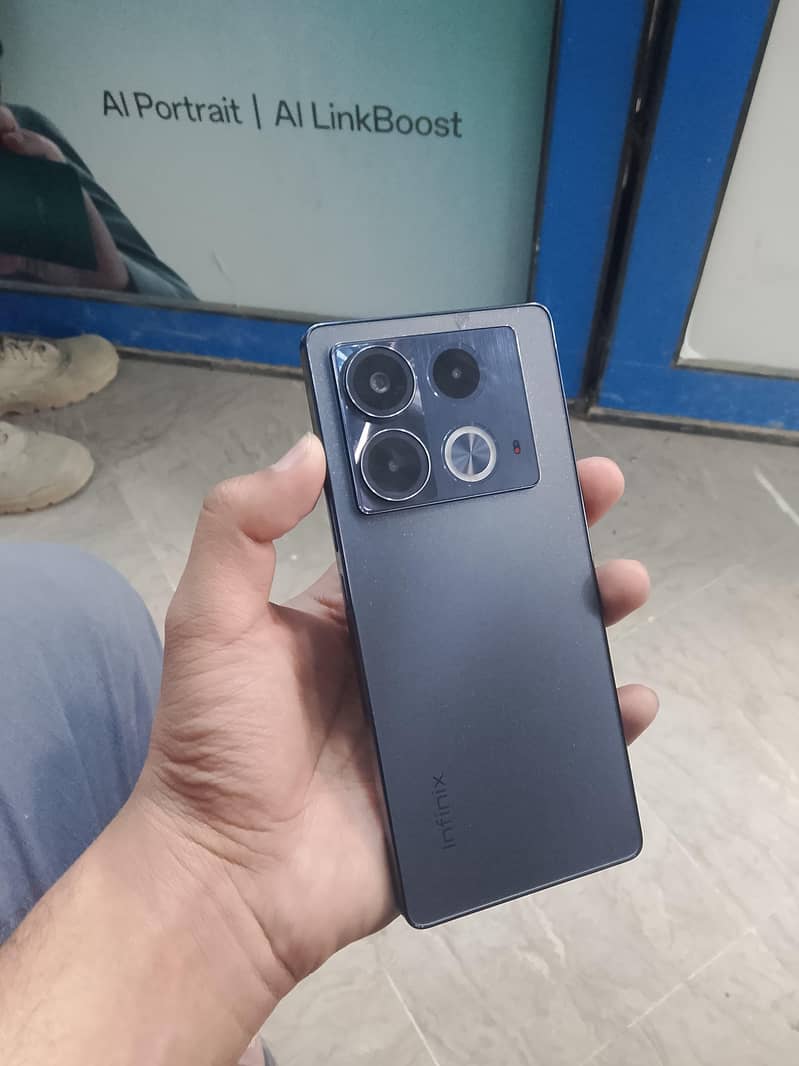 Infinix Note 40 2