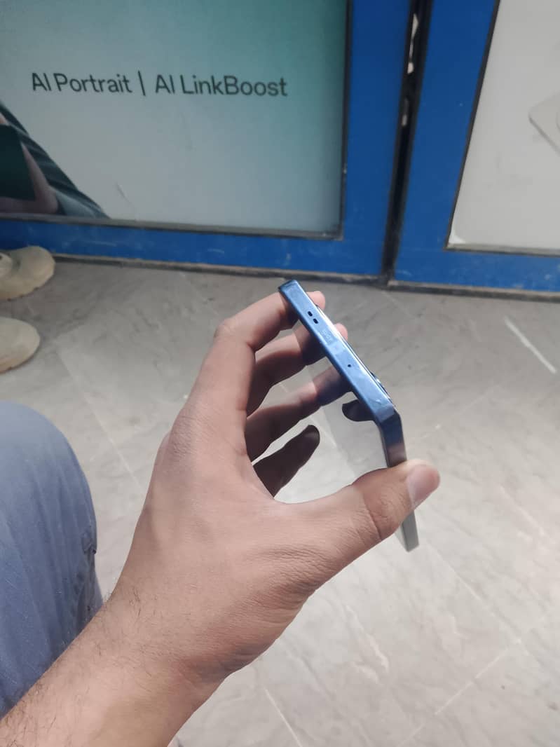 Infinix Note 40 5