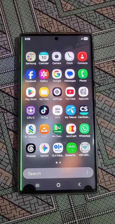 Samsung  S22 Ultra panel ha sirf mobile nai ha