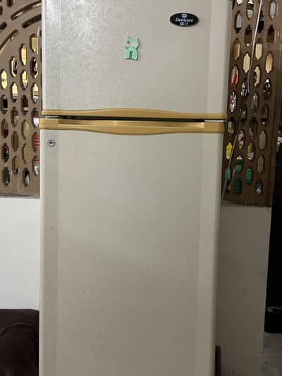 10 Cubic Feet Refrigerator in Good Condition, Low Price
