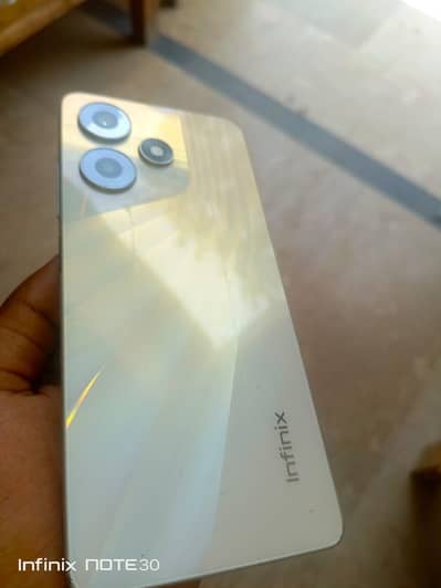 Infinix Hot 30