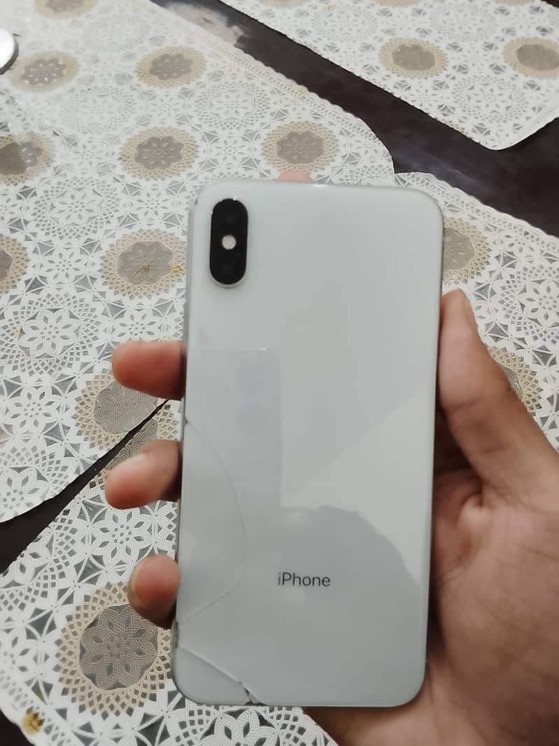 Apple iPhone X 5