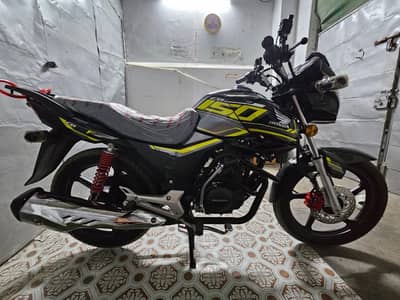 Honda CB 150F (2026) – 1st Owner – 890 km Only – Loaded With Extras