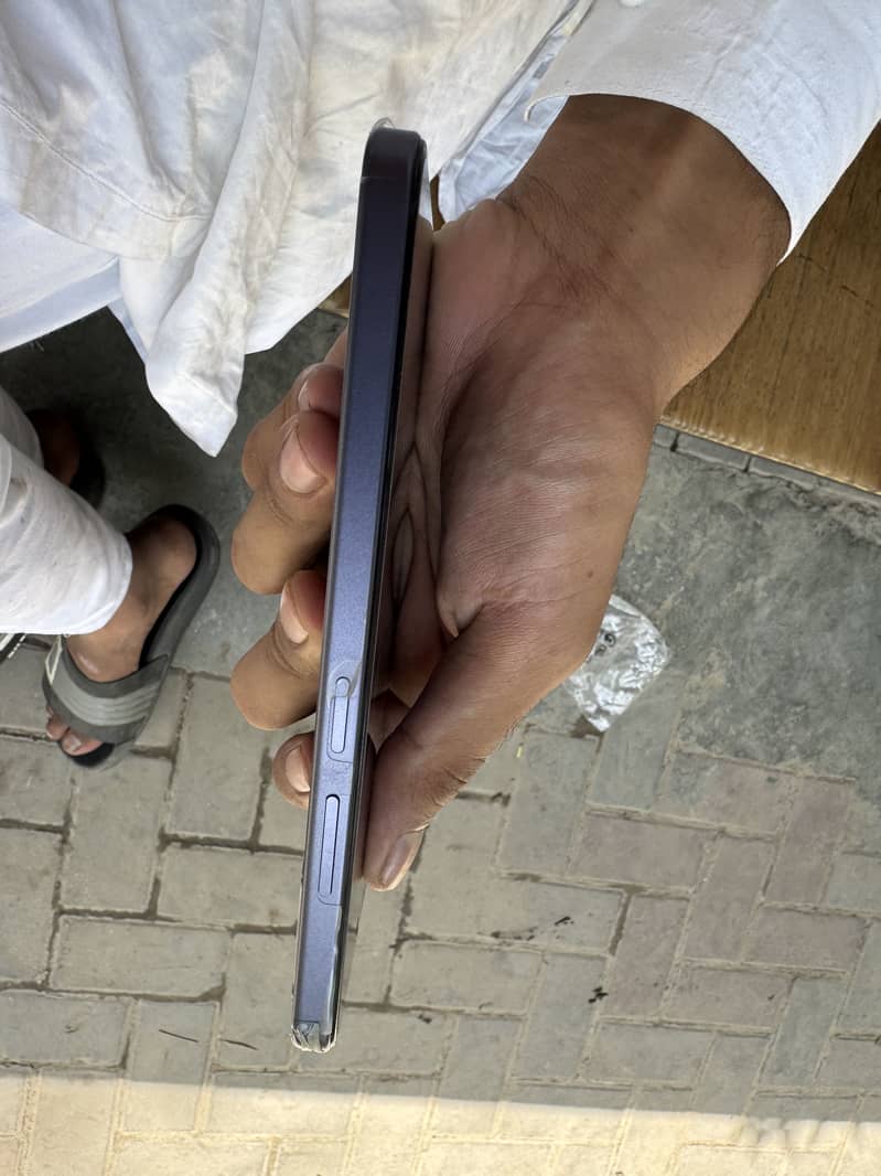 OPPO A6k 0