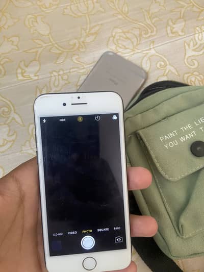 Apple iPhone 7