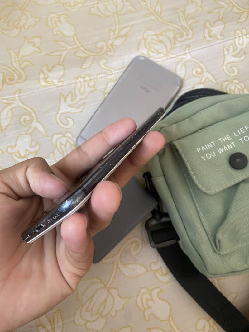 Apple iPhone 7 5