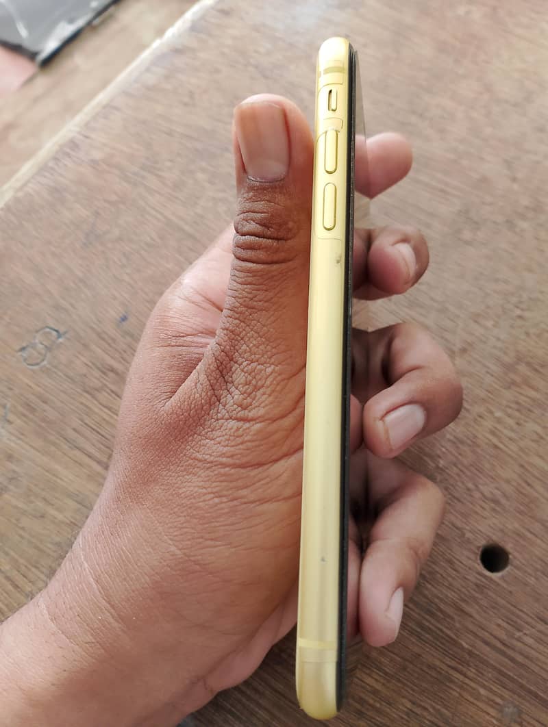 Apple iPhone 11 1