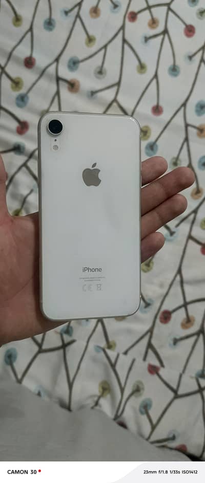 Apple iPhone XR