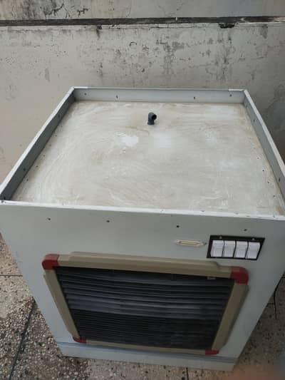 Used like New. Air Cooler