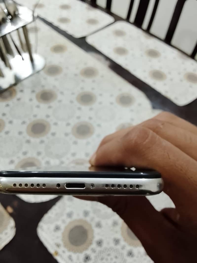iPhone X 1