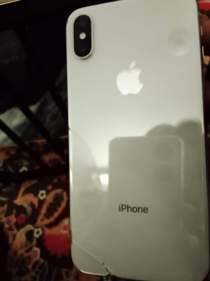 iPhone X 3