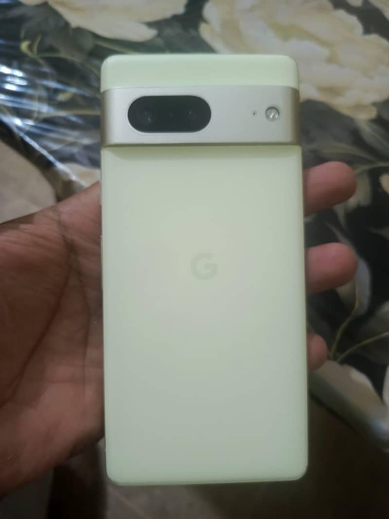 Google Pixel 7 5