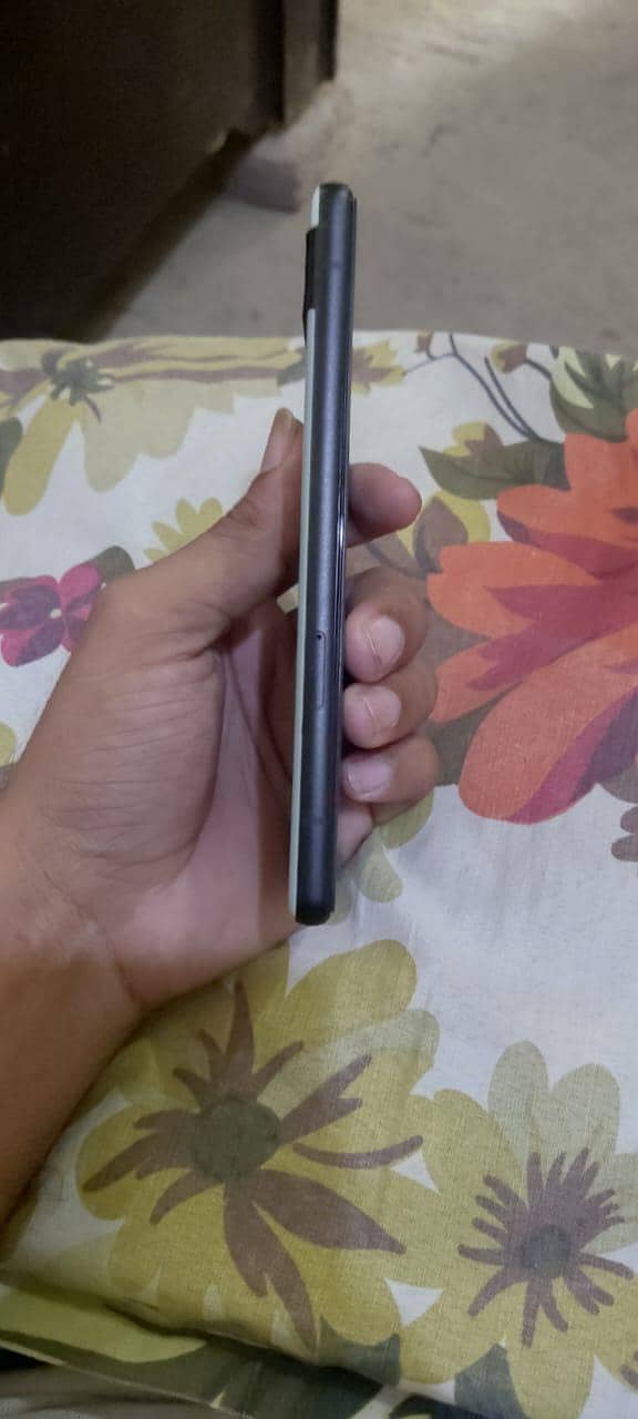 Google Pixel 6a 1