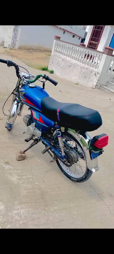 genuine ki topi hai