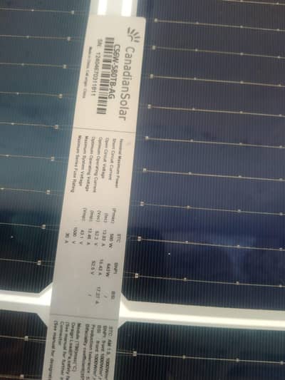 Canadian Solar 580Watt solar panel for sale only one