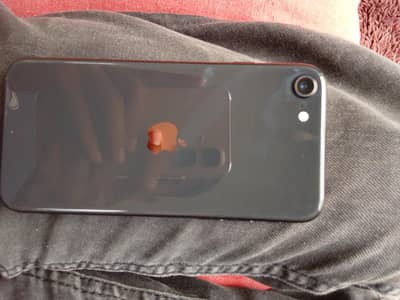 Apple iPhone SE