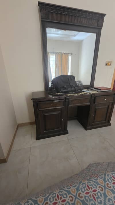One(1) Dressing , two(2) side  and One(1) dinning tablees - 3 combo