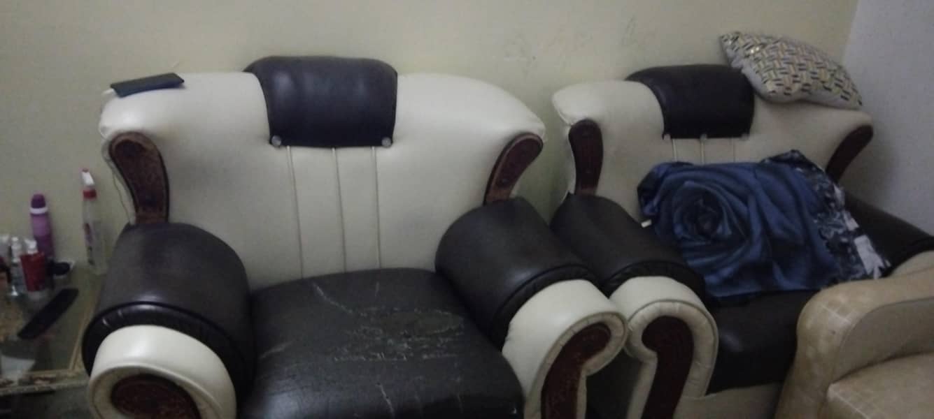 7 sofa set 0