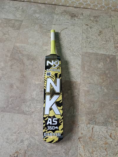 coconut wood bat hai aur real Nk brand hai