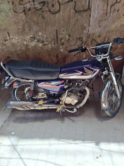 A gHonda 125  2016 khi no