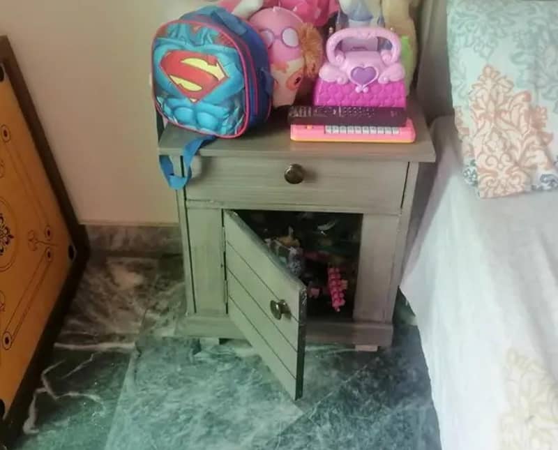 Solid bed for sale 1