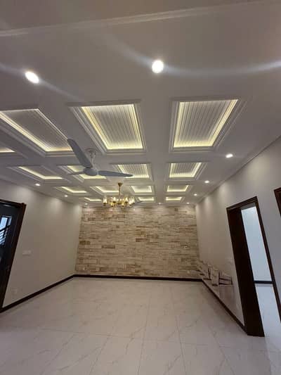 Banigala 12 Marla Double Unit House Available For Rent