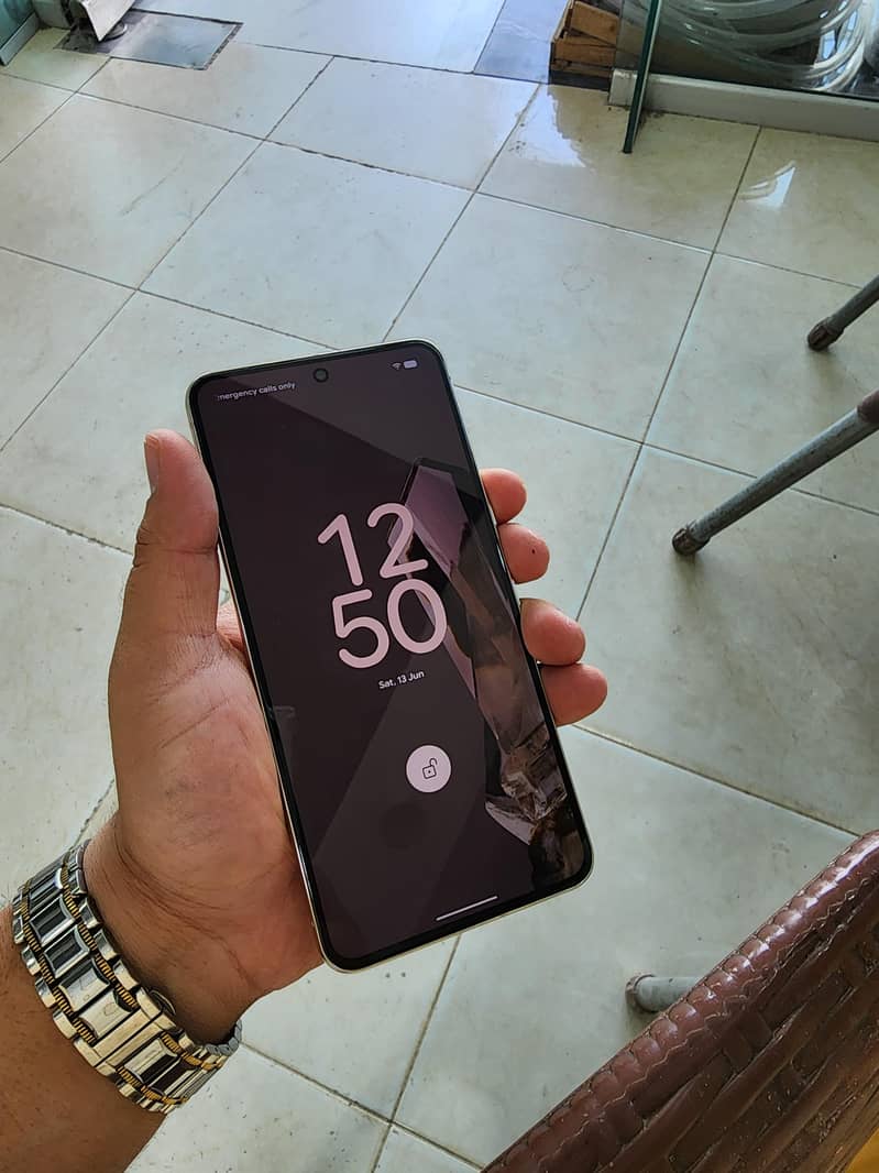 Google Pixel 8 Pro 2
