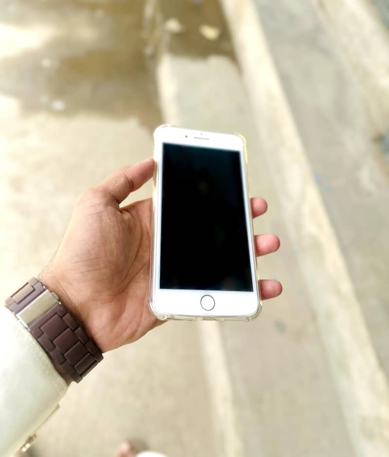 Apple iPhone 7 Plus 7