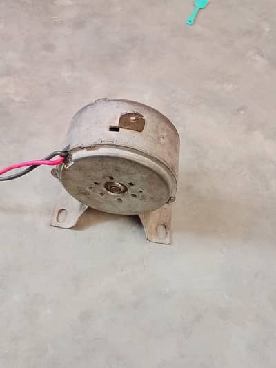 DC motor 12 volt