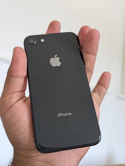 Apple iPhone 8