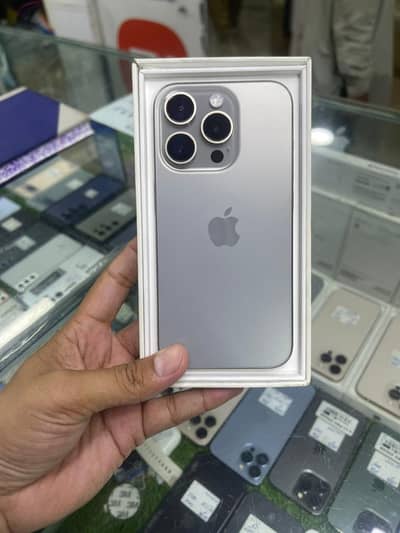 15 pro 128gb jv with box