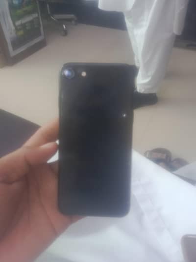 Apple iPhone 7