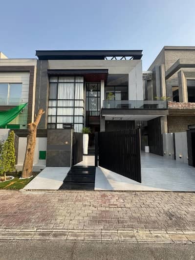 10 Marla Full House For Rent Available In Bahria Town