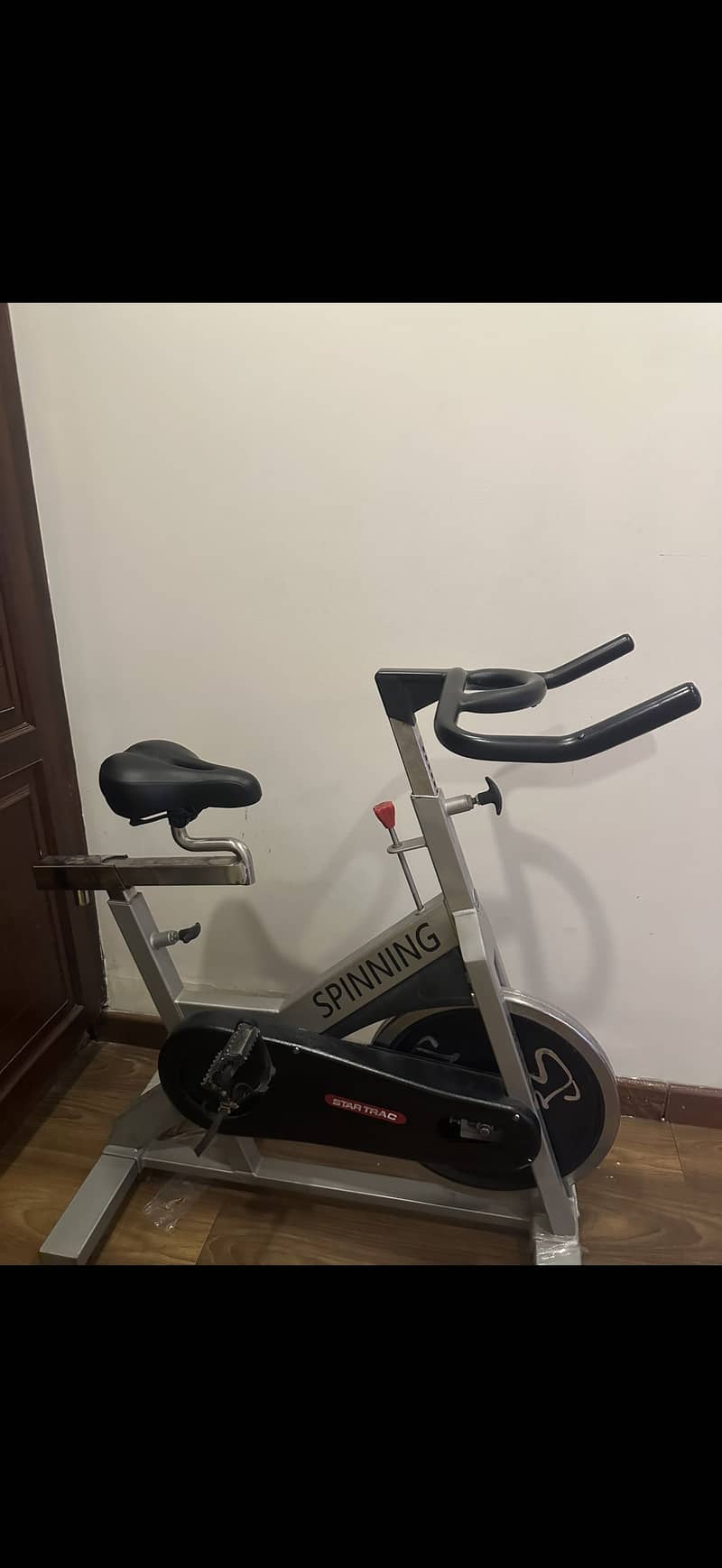 Spinning exercise cycle 1