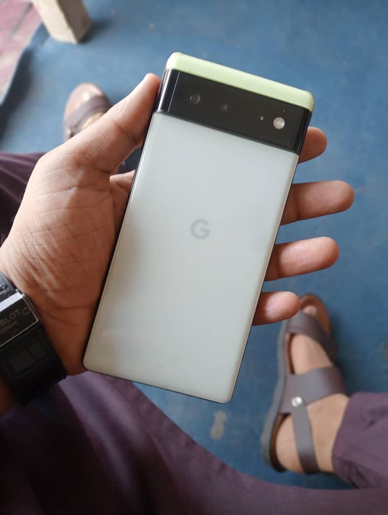 Google Pixel 6 1